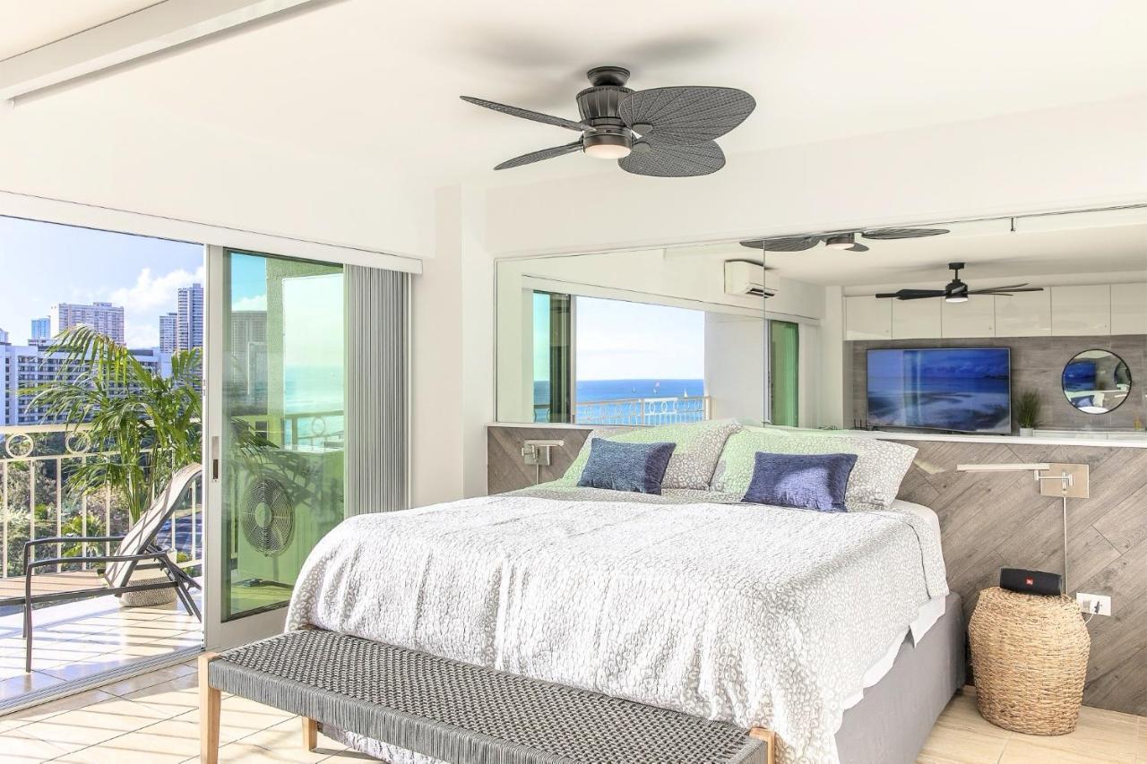 Waikiki Shore 1116 Beachfront โฮโนลูลู ภายนอก รูปภาพ